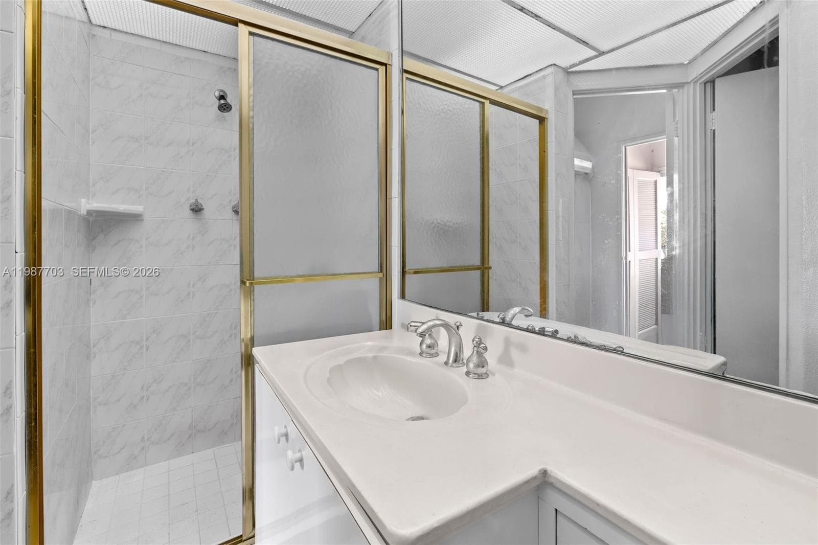 5055 Collins Ave, Miami Beach FL 33140 — 6