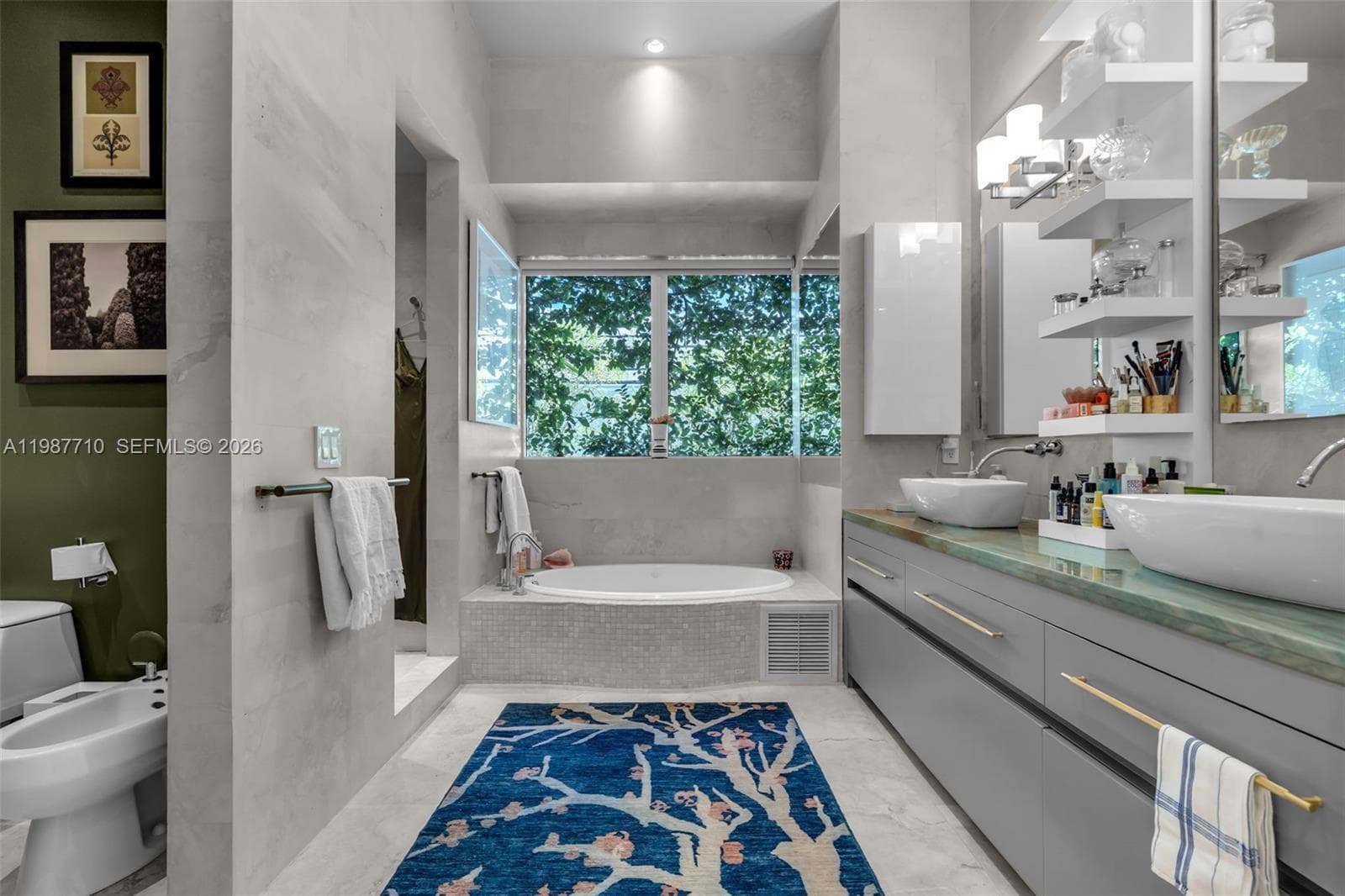 140 Hampton Ln, Key Biscayne FL 33149 — 17