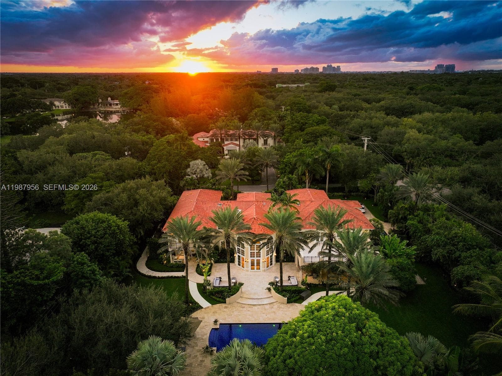 5250 Snapper Creek Rd, Coral Gables FL 33156 — 76