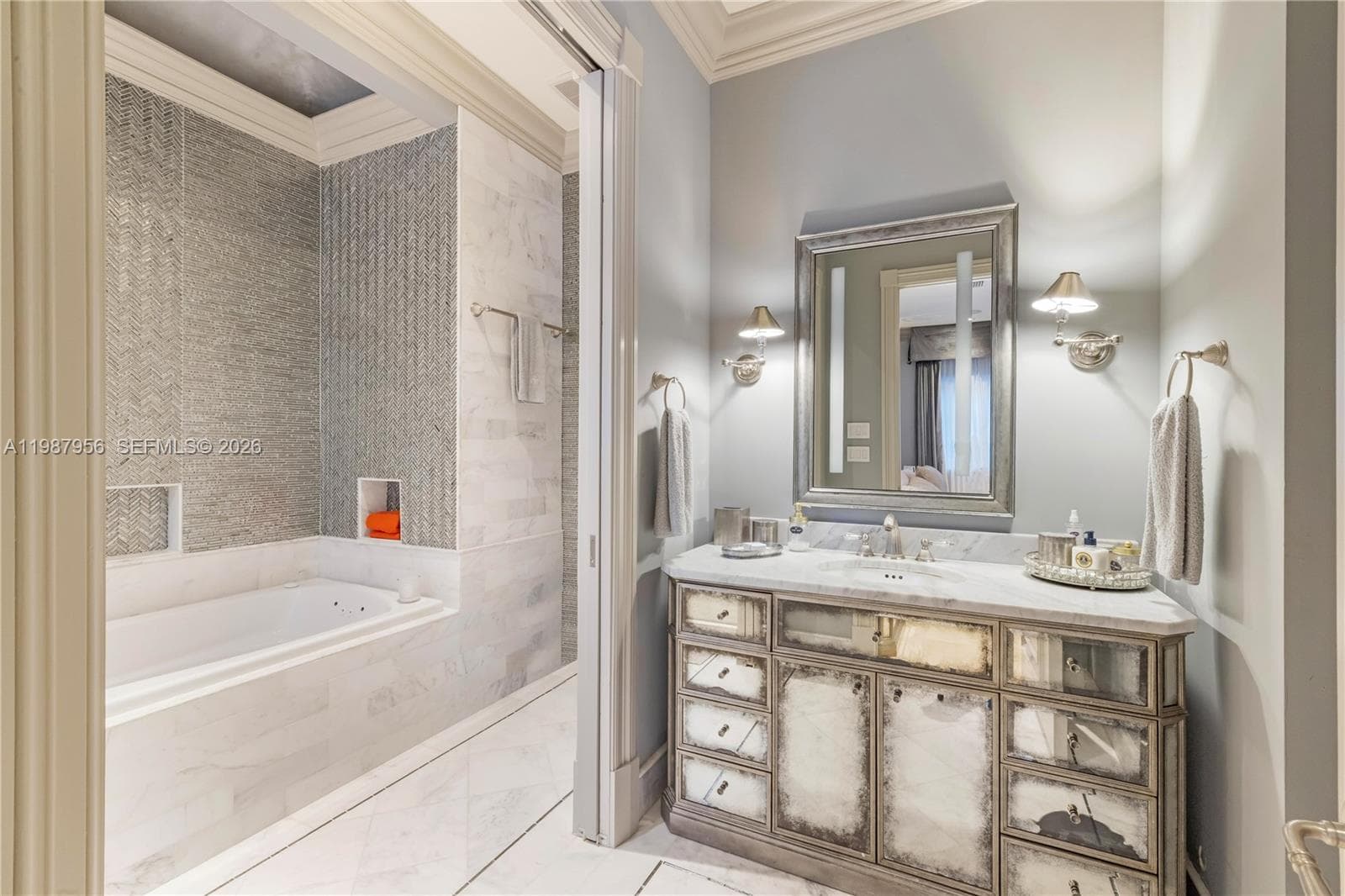 5250 Snapper Creek Rd, Coral Gables FL 33156 — 47