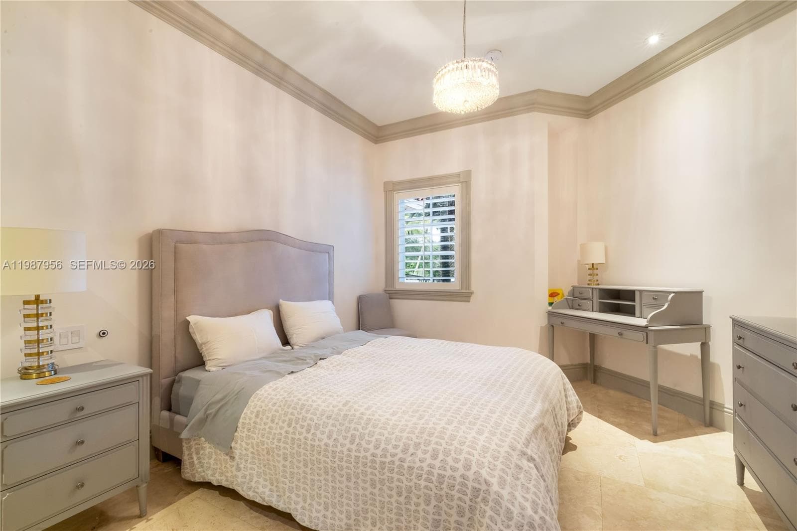 5250 Snapper Creek Rd, Coral Gables FL 33156 — 41