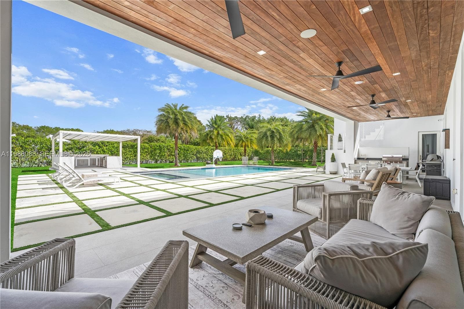 6285 Old Cutler Rd, Pinecrest FL 33156 — 3