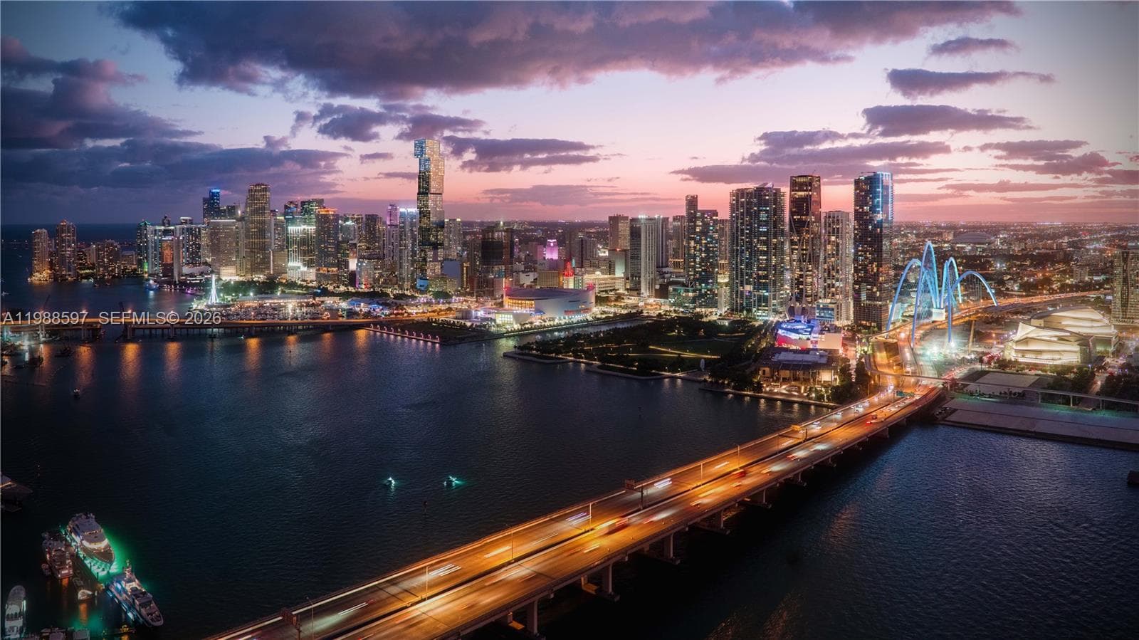 300 Biscayne Blvd, Miami FL 33132 — 8