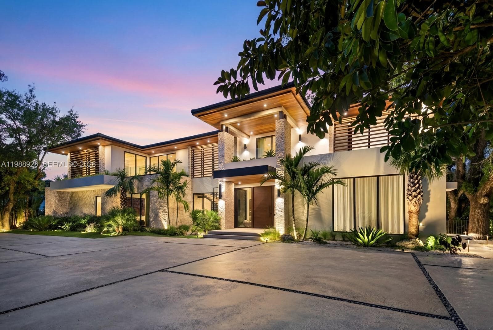 5545 SW 81st Ter, Miami FL 33143 — 84