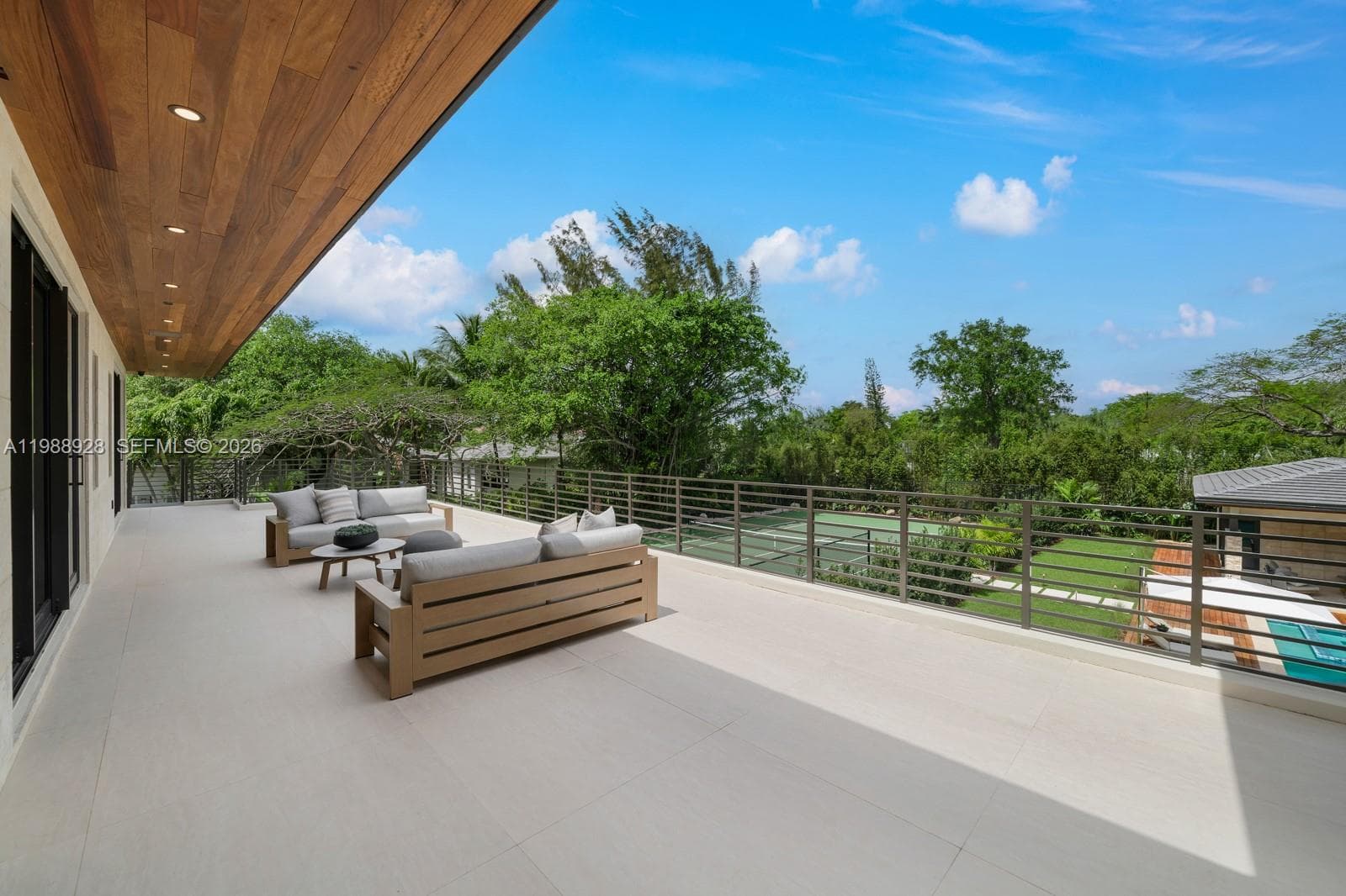 5545 SW 81st Ter, Miami FL 33143 — 70