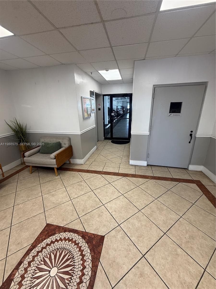 6937 Bay Dr, Miami Beach FL 33141 — 15