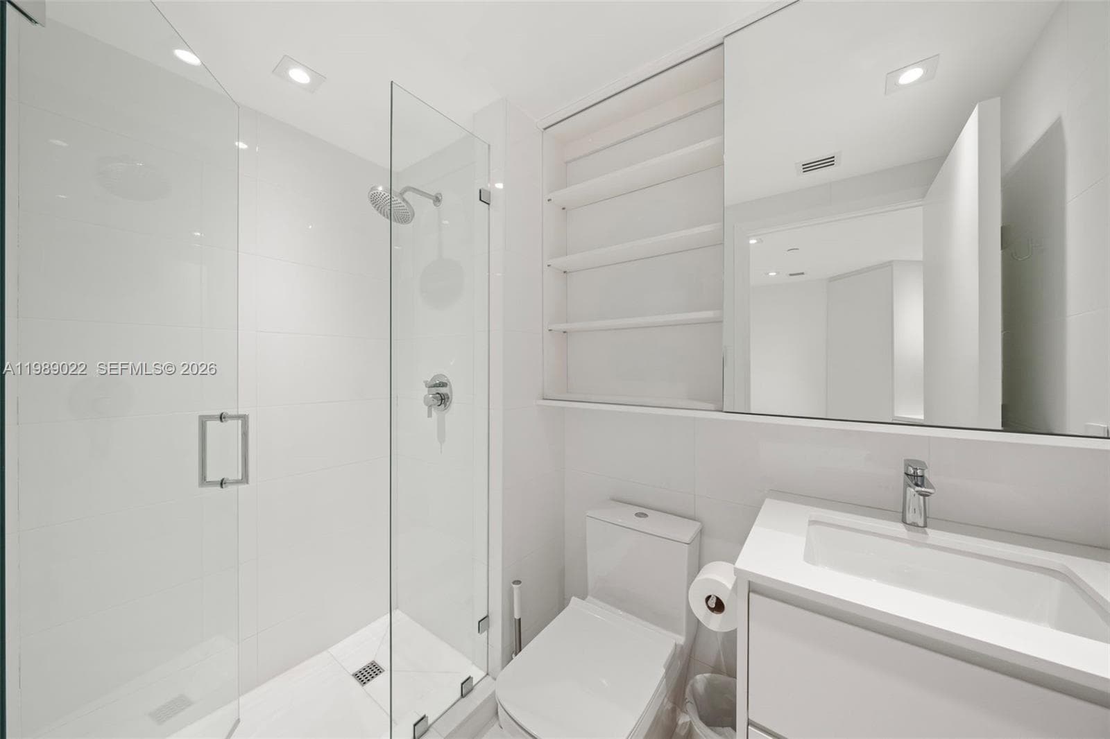 9999 Collins Ave # 11J, Bal Harbour FL 33154 — 27