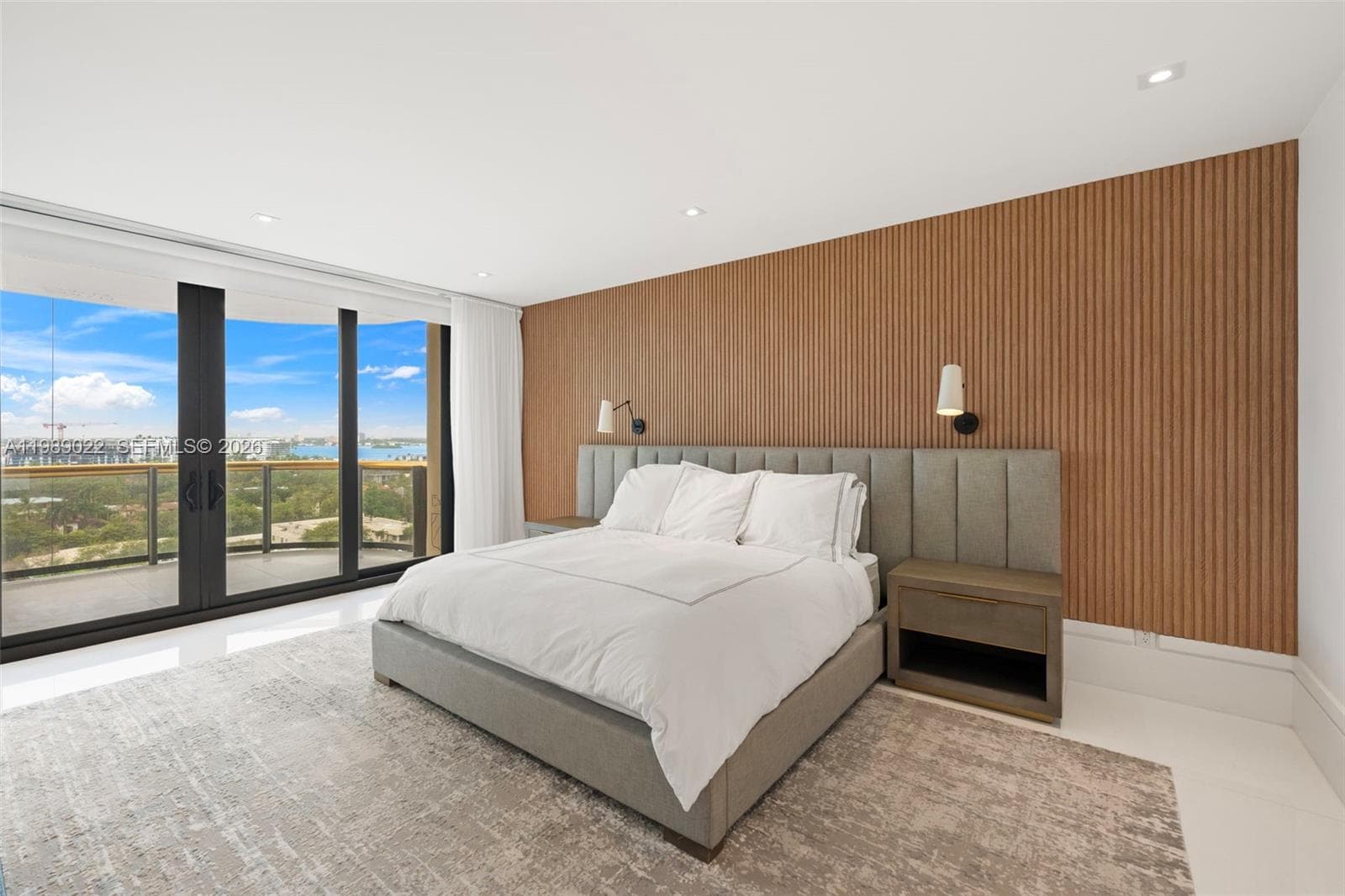 9999 Collins Ave # 11J, Bal Harbour FL 33154 — 8