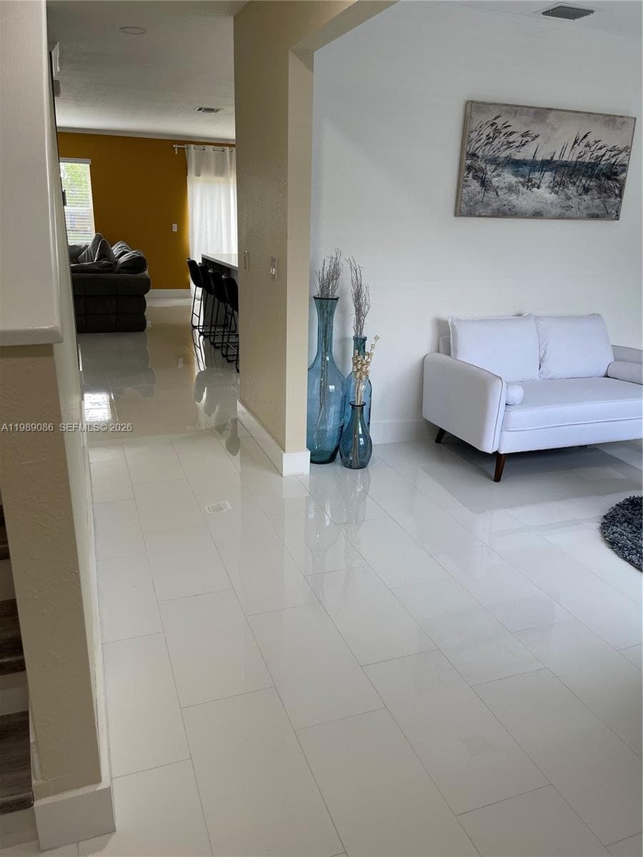 1236 NW 208th St, Miami Gardens FL 33169 — 16
