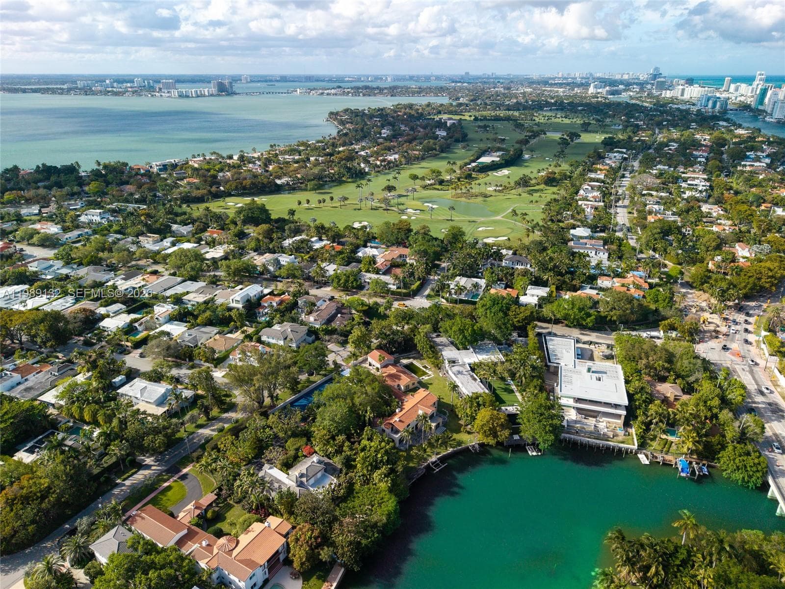 5005 Lakeview Dr, Miami Beach FL 33140 — 5