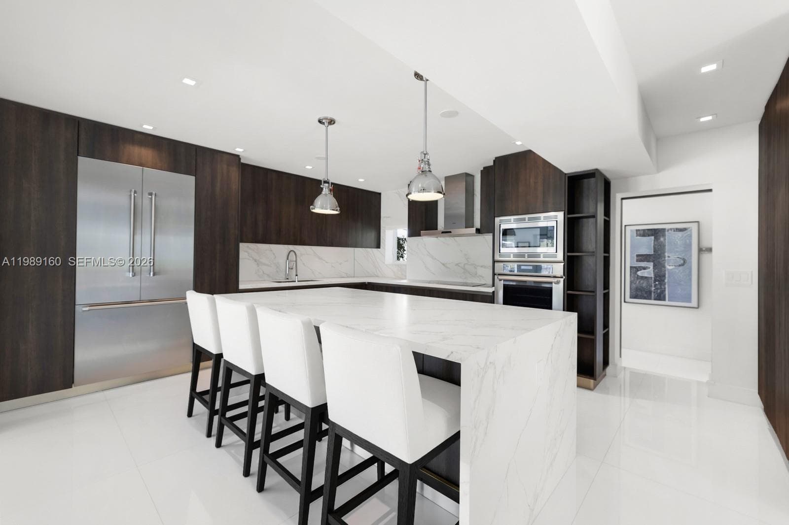6120 Riviera Dr, Coral Gables FL 33146 — 7