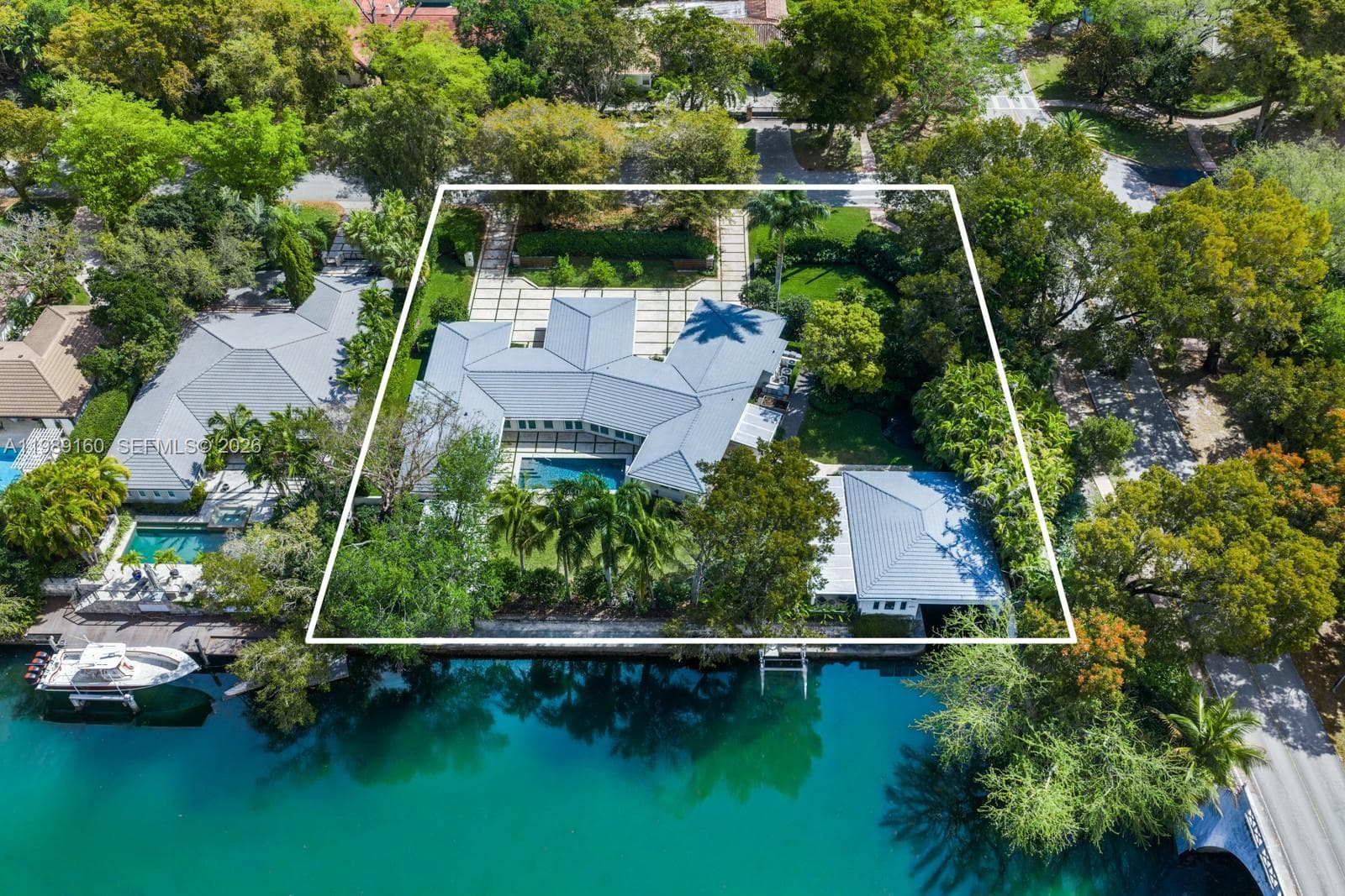 6120 Riviera Dr, Coral Gables FL 33146 — 29