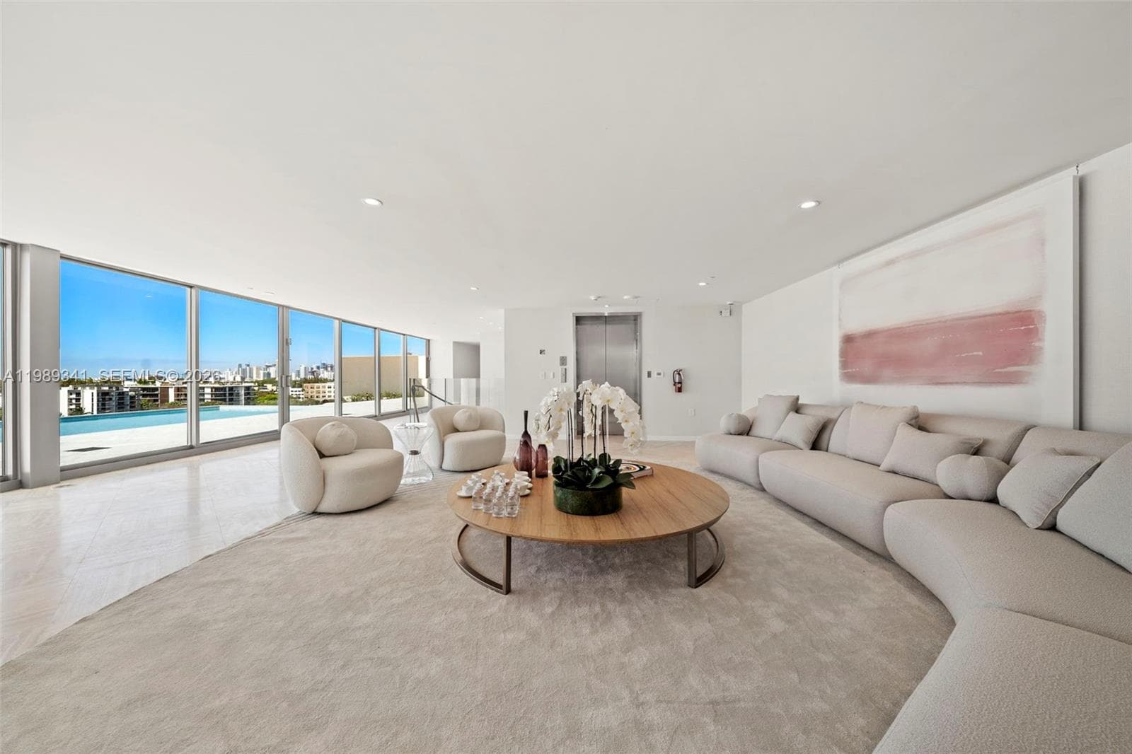 5 Grove Isle Dr, Coconut Grove FL 33131 — 36