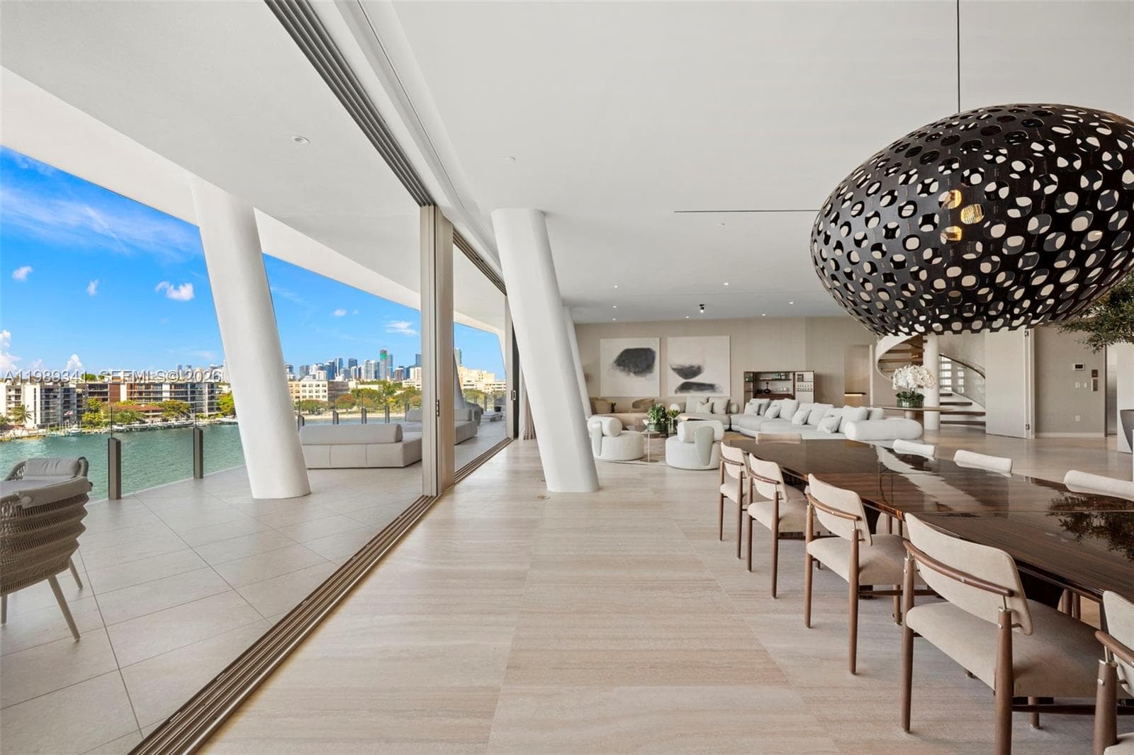 5 Grove Isle Dr, Coconut Grove FL 33131 — 21