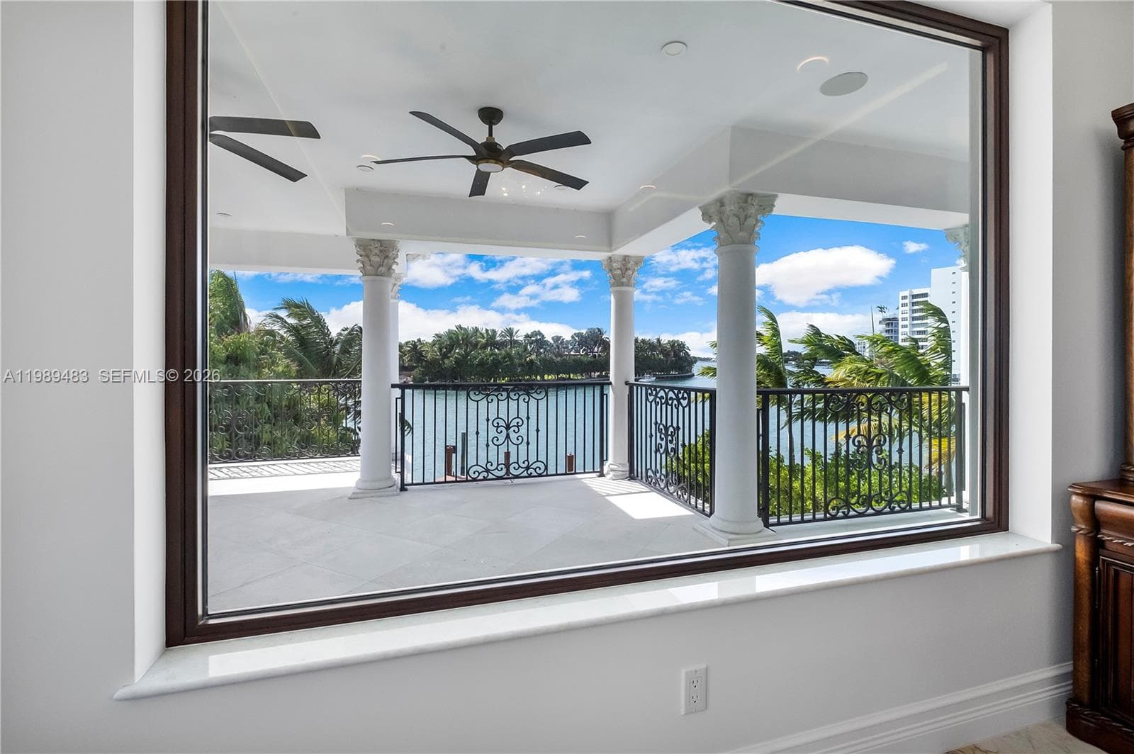 919 92nd St, Surfside FL 33154 — 42