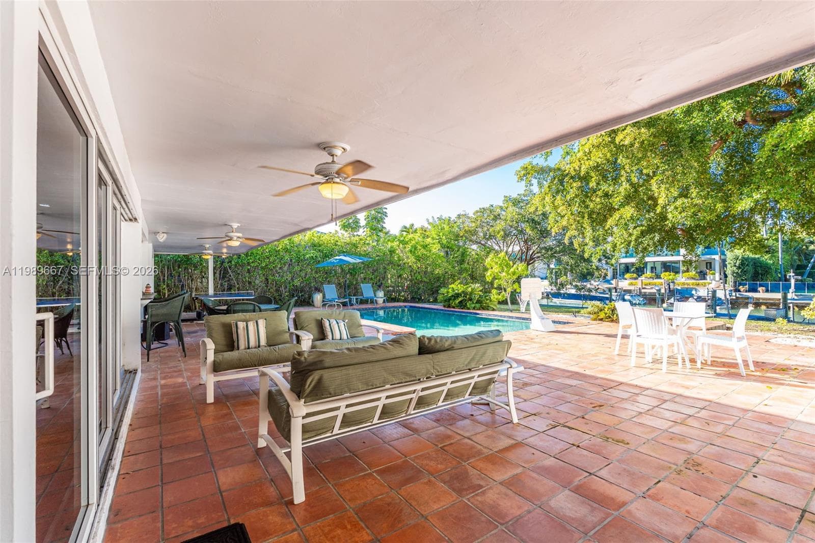 221 Knollwood Dr, Key Biscayne FL 33149 — 24