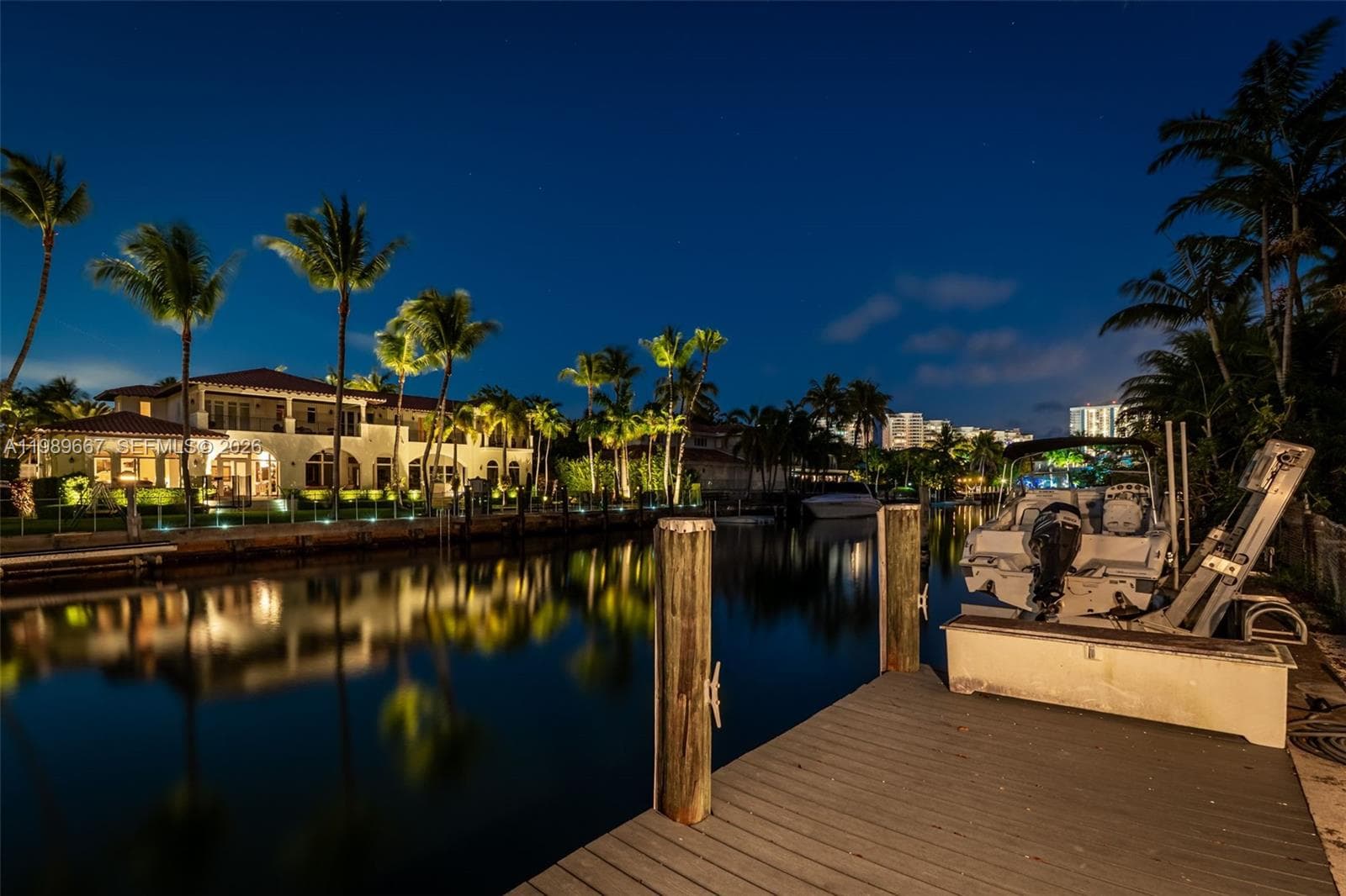 221 Knollwood Dr, Key Biscayne FL 33149 — 35