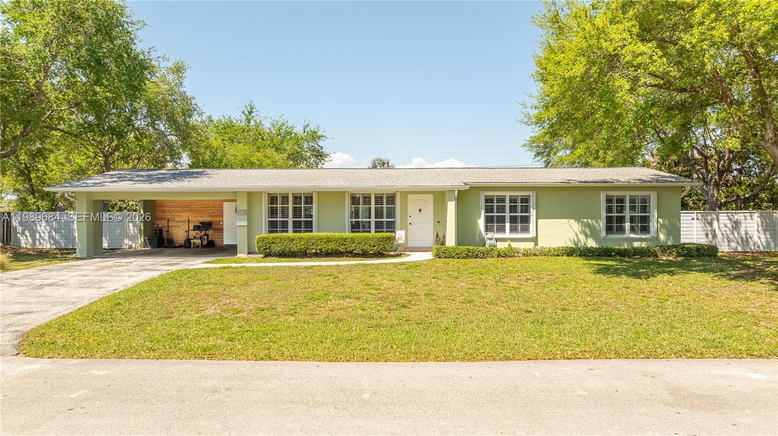 8535 SW 186th St, Cutler Bay FL 33157 — 43
