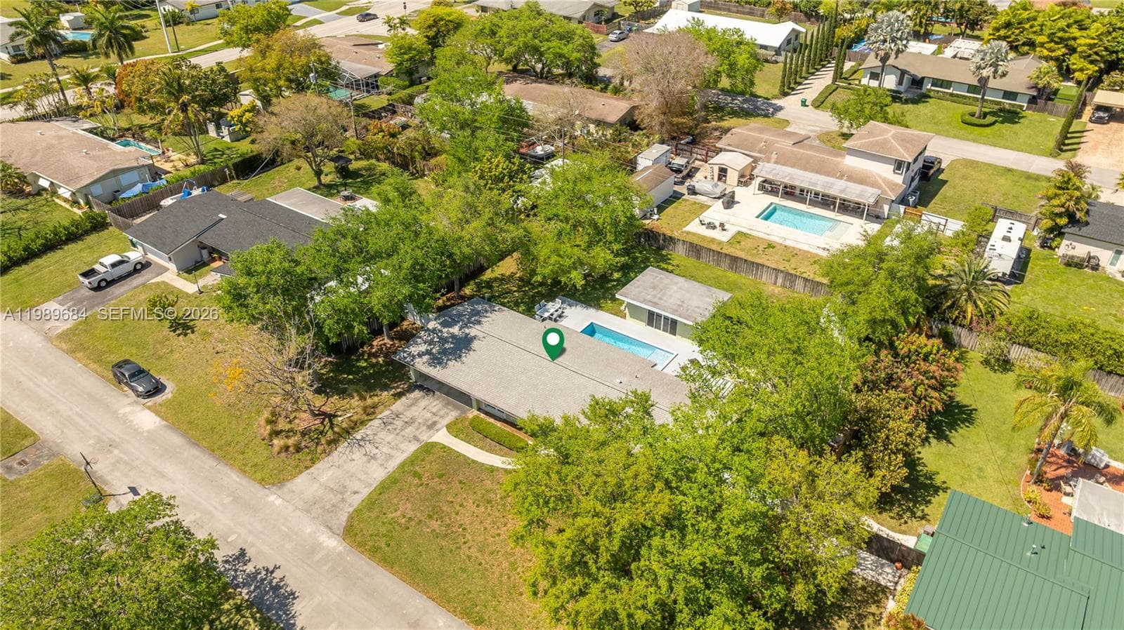 8535 SW 186th St, Cutler Bay FL 33157 — 51