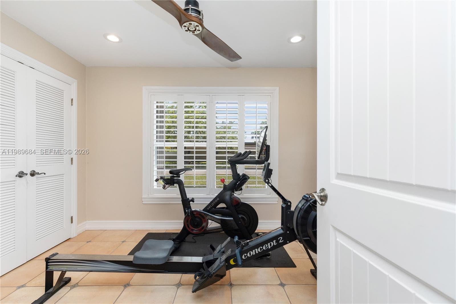 8535 SW 186th St, Cutler Bay FL 33157 — 25
