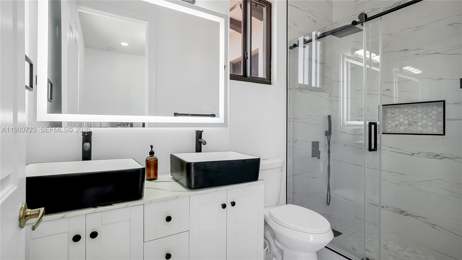 7965 SW 195th St, Cutler Bay FL 33157 — 37