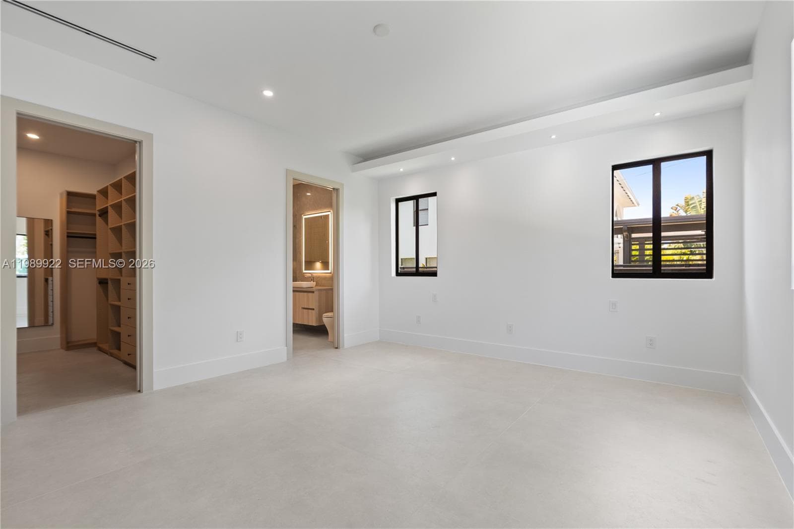 6221 SW 60th St, South Miami FL 33143 — 16