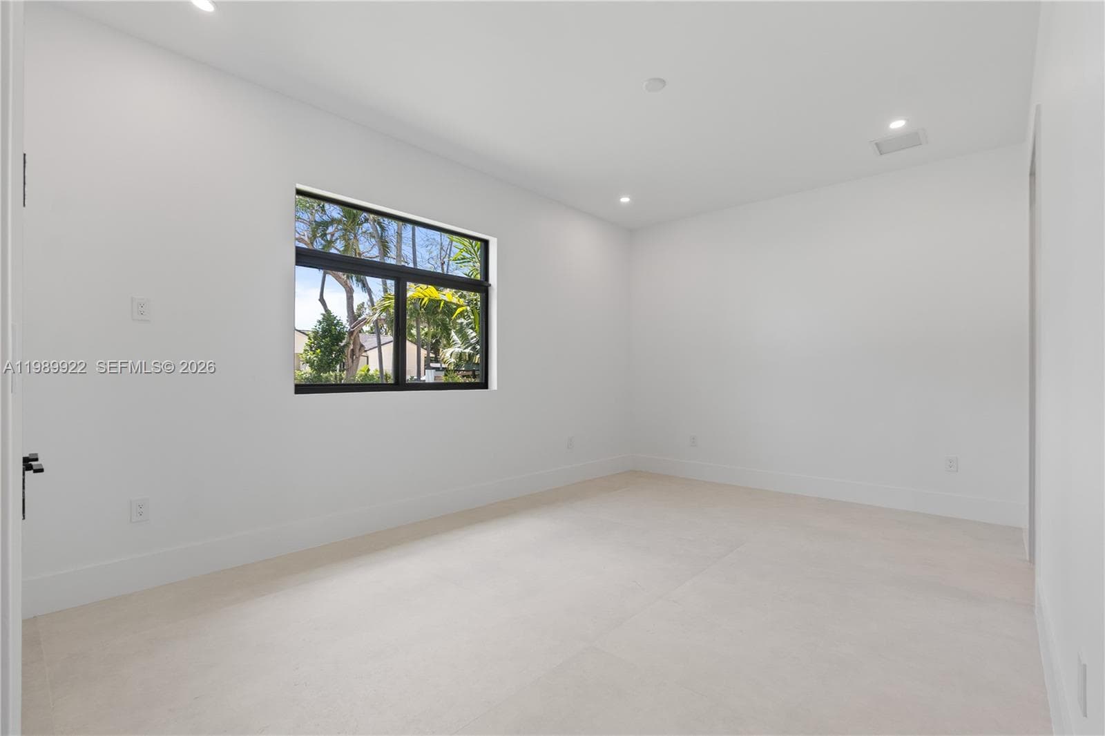 6221 SW 60th St, South Miami FL 33143 — 22