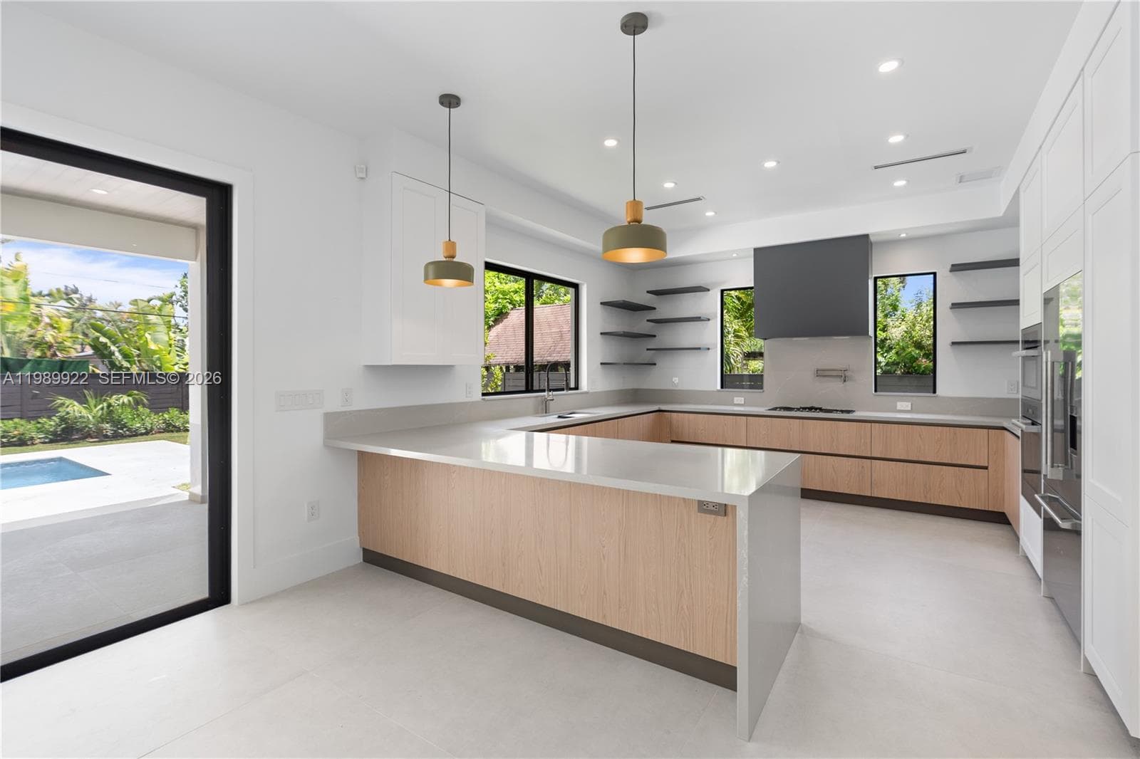 6221 SW 60th St, South Miami FL 33143 — 5