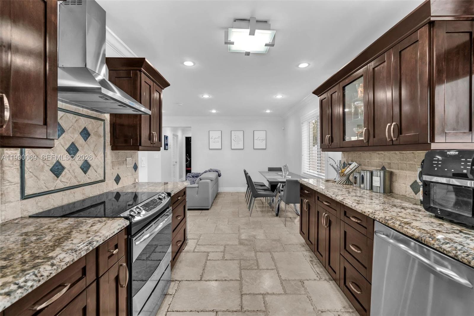 851 Bluebird Ave, Miami Springs FL 33166 — 17