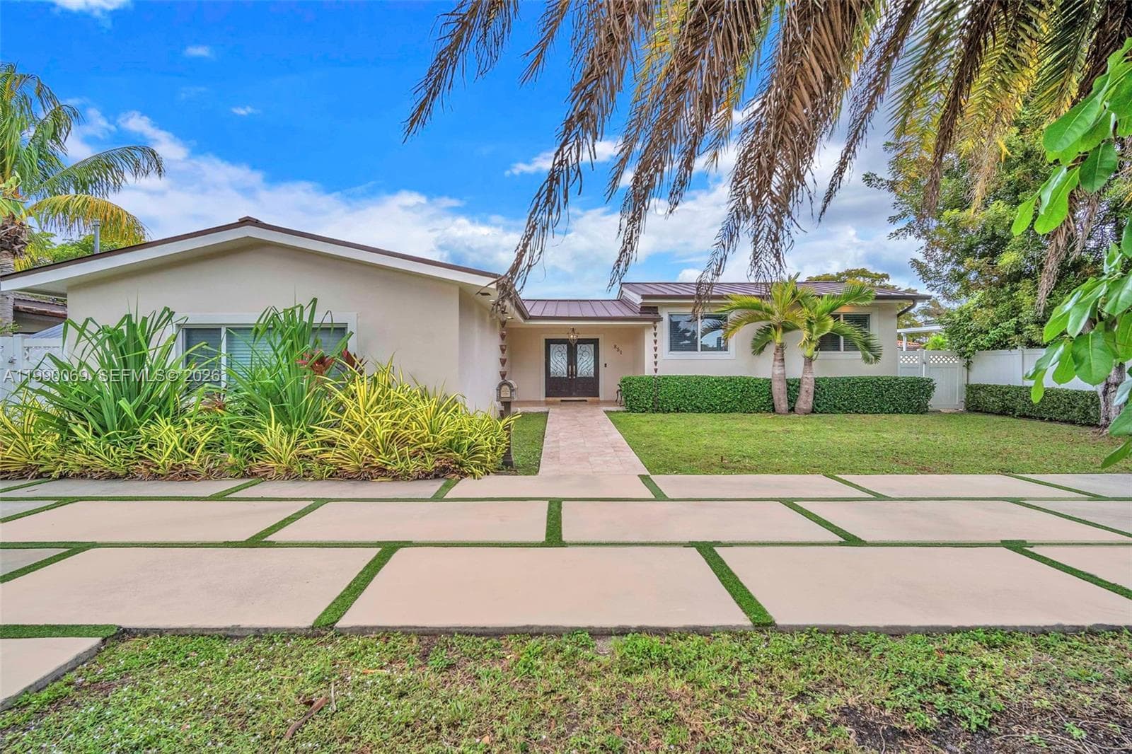 851 Bluebird Ave, Miami Springs FL 33166 — 1