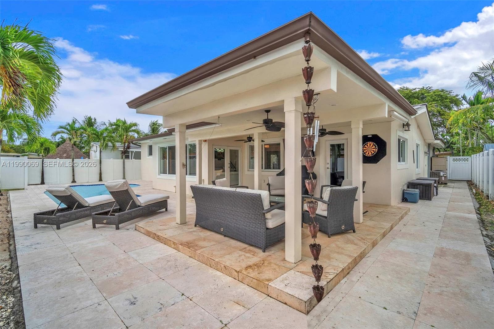 851 Bluebird Ave, Miami Springs FL 33166 — 33