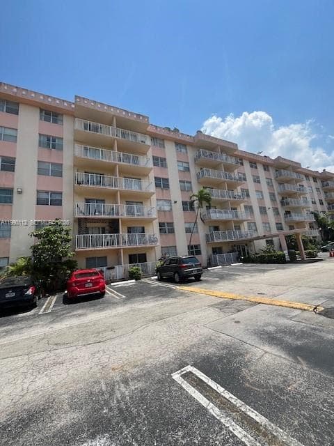Tall Trees Condo, North Miami Beach, FL — 14