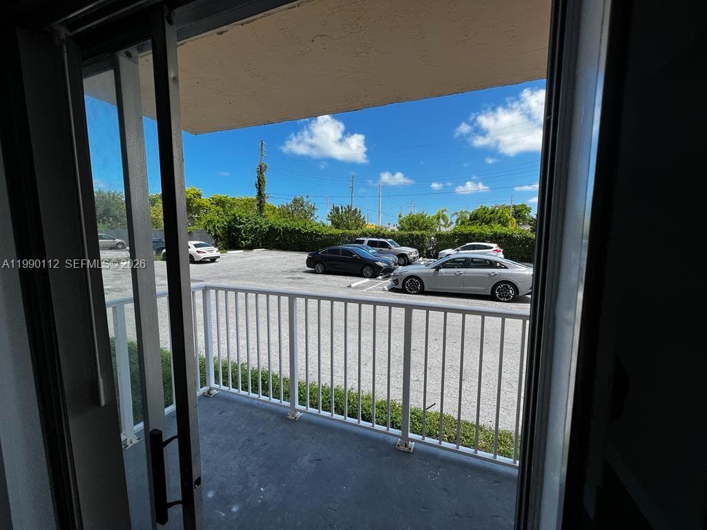 Tall Trees Condo, North Miami Beach, FL — 11