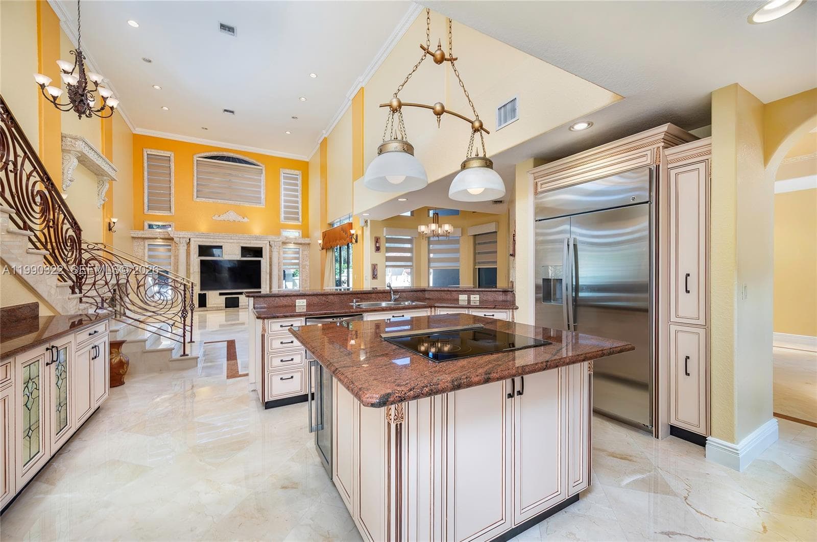 588 Miller Dr, Miami Springs FL 33166 — 10
