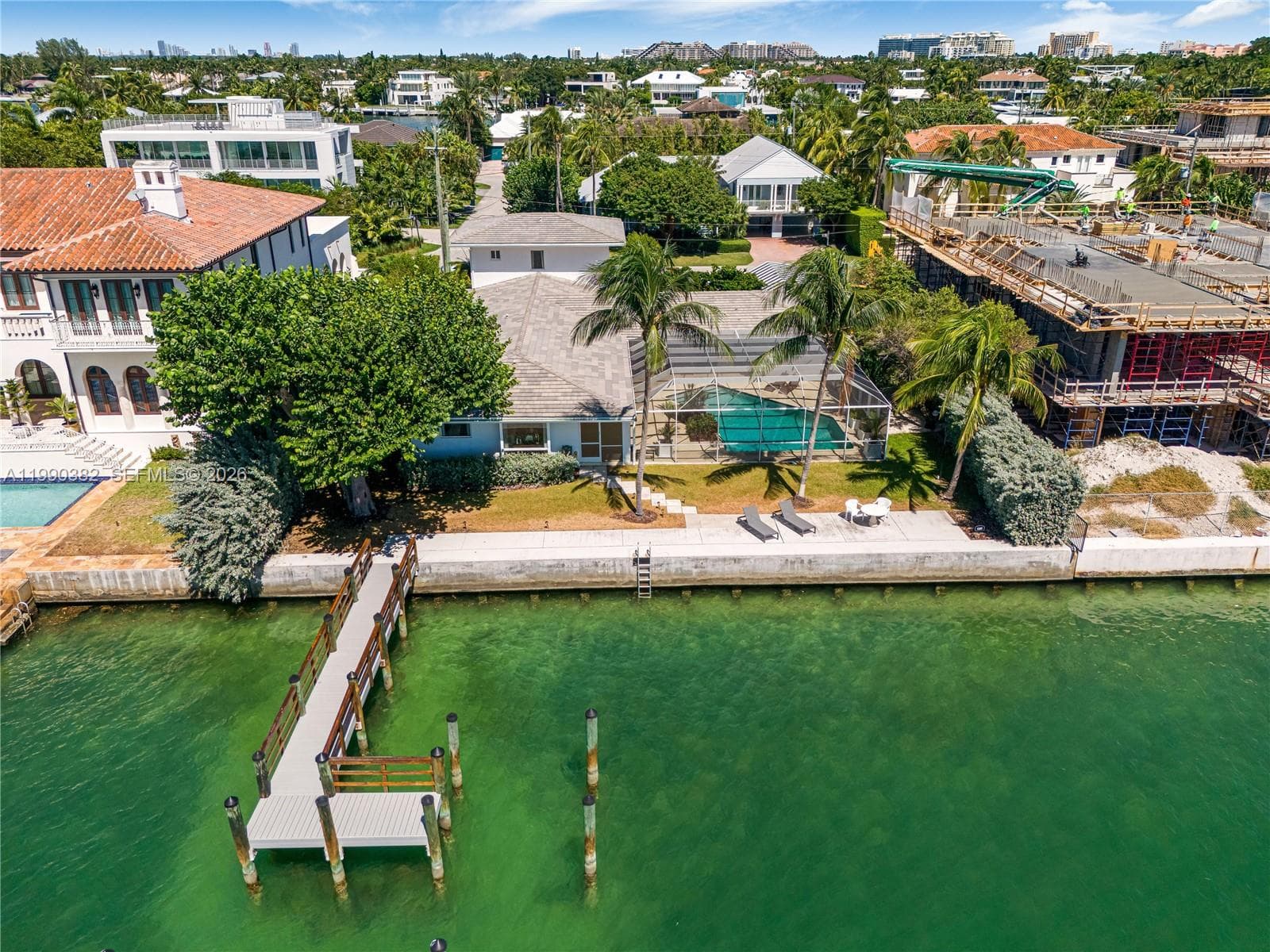 640 S Mashta Dr, Key Biscayne FL 33149 — 24