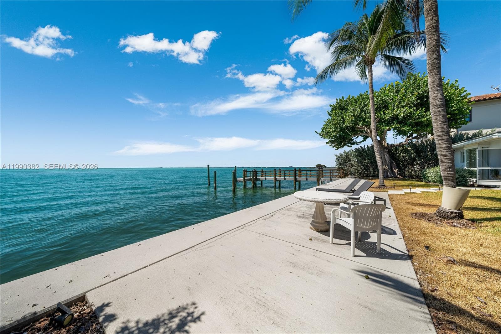 640 S Mashta Dr, Key Biscayne FL 33149 — 15