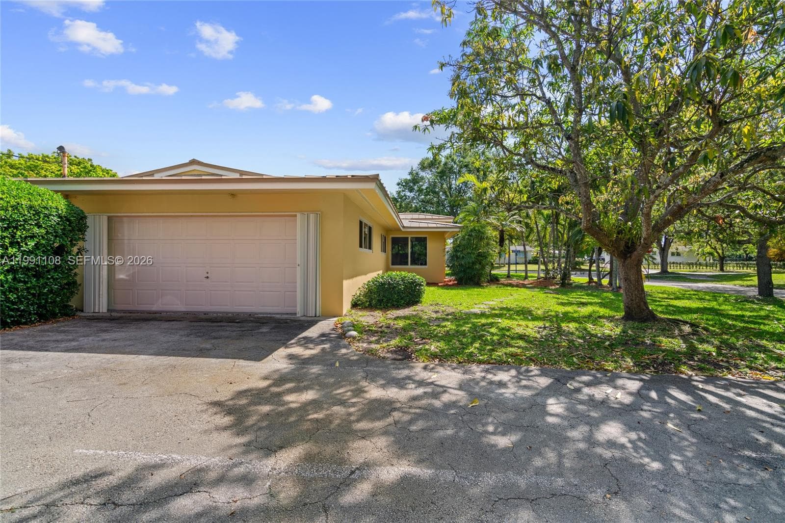 8201 SW 150th Dr, Palmetto Bay FL 33158 — 3