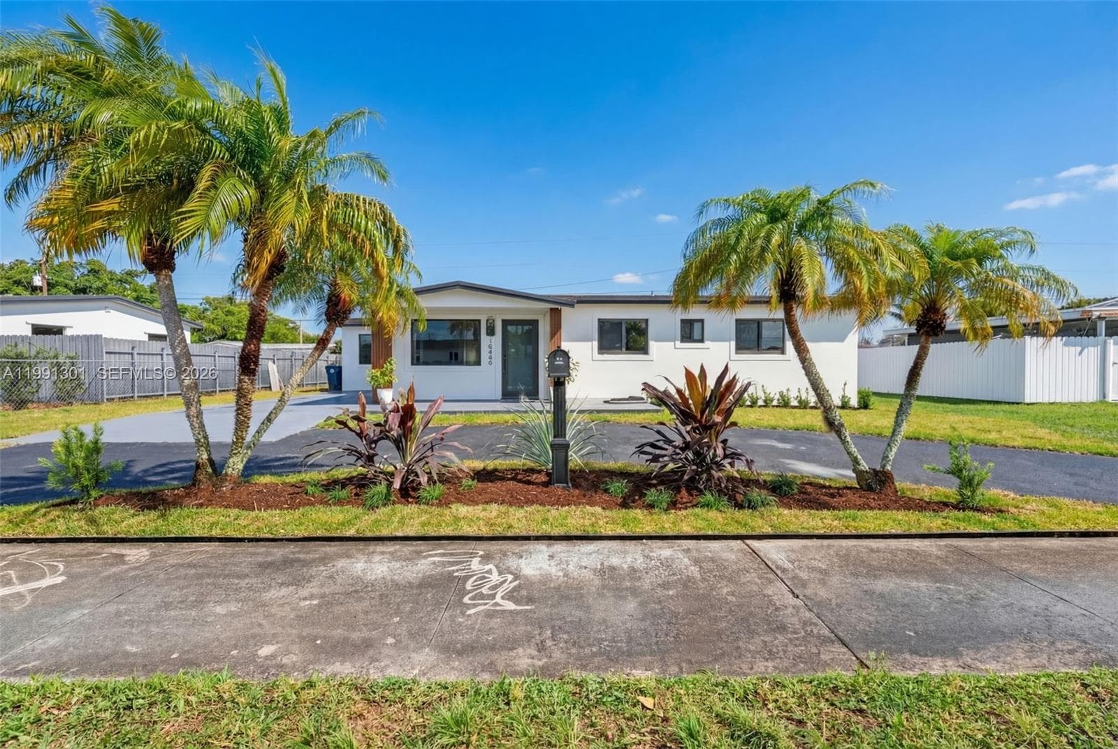 10445 SW 149th Ter, Unincorporated Dade County FL 33176 — 2