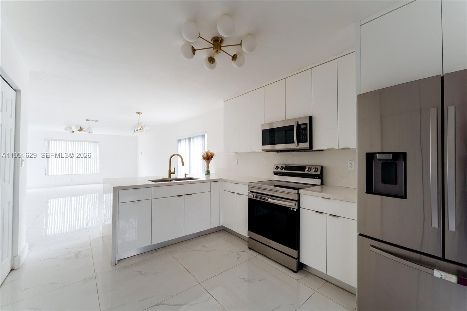 22226 SW 98th Pl, Cutler Bay FL 33190 — 8