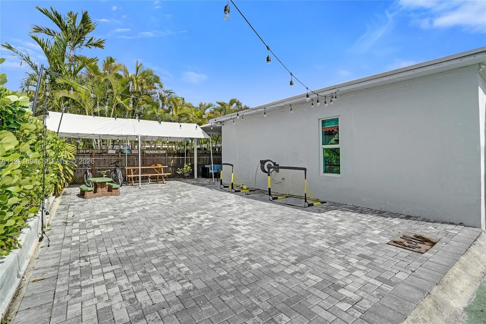 1991 SW 62nd Ave, West Miami FL 33155 — 27