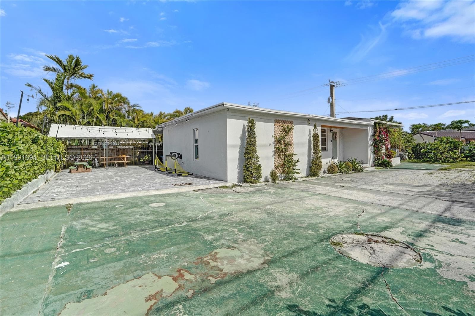 1991 SW 62nd Ave, West Miami FL 33155 — 28