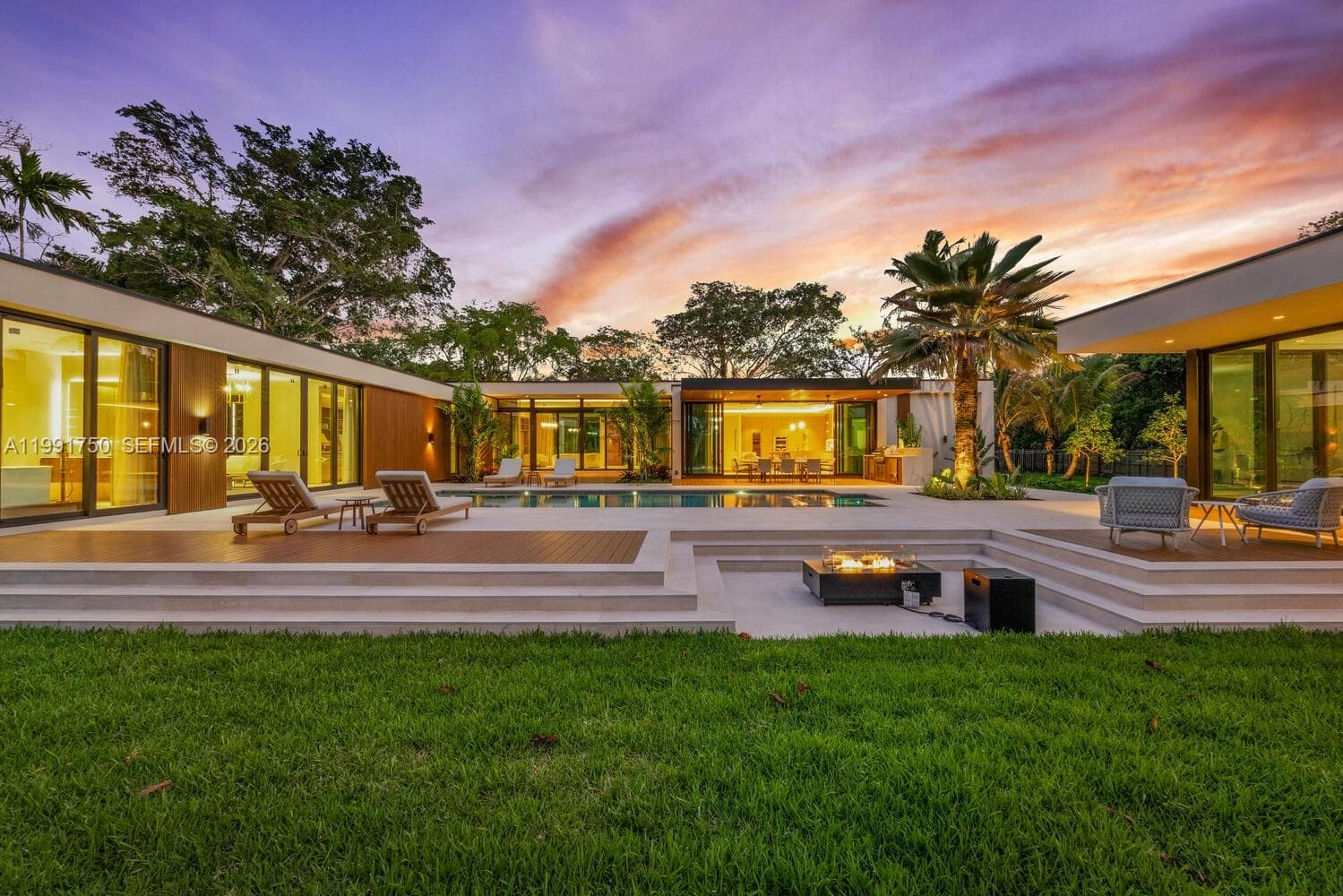 7901 SW 120th St, Pinecrest FL 33156 — 3