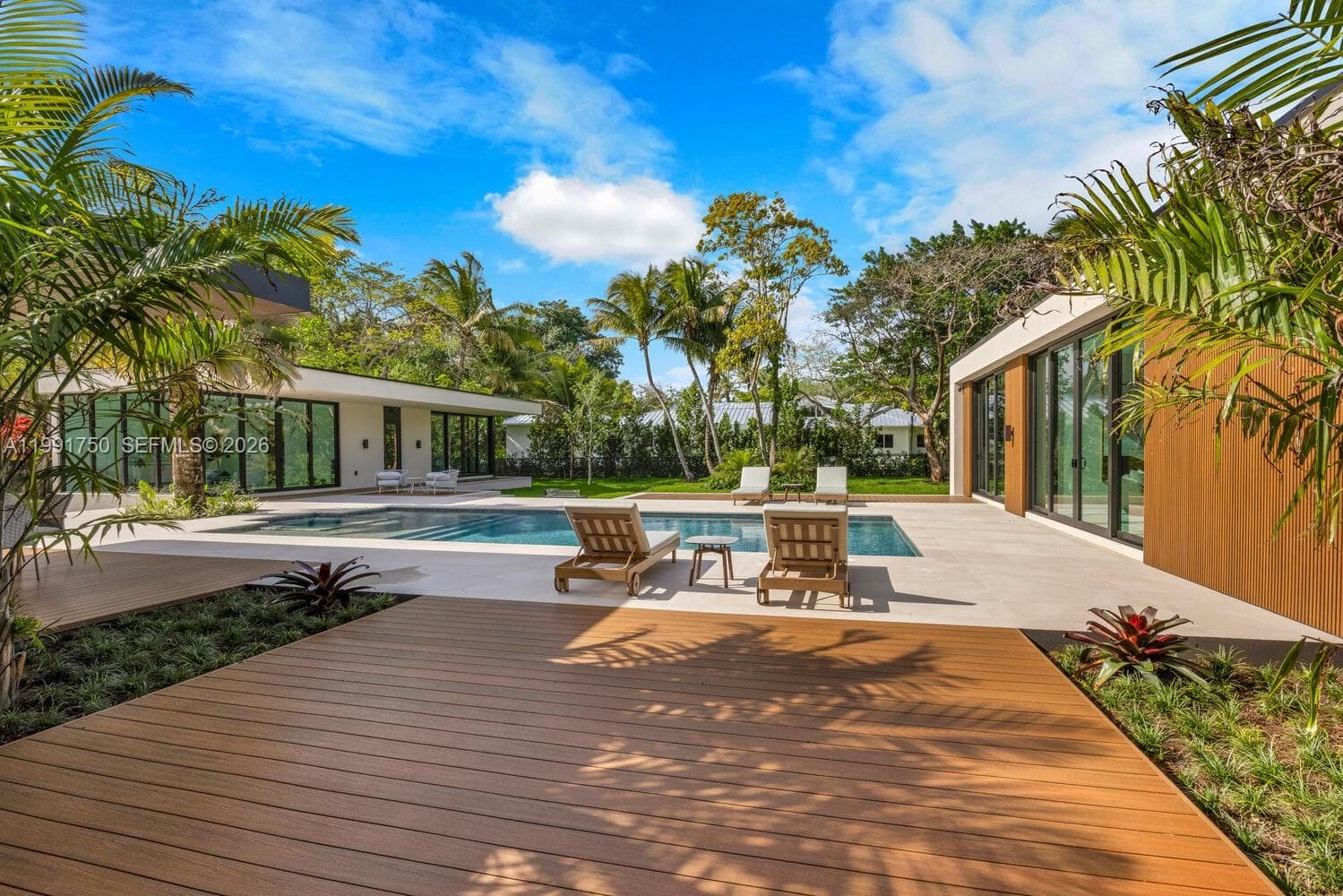 7901 SW 120th St, Pinecrest FL 33156 — 51