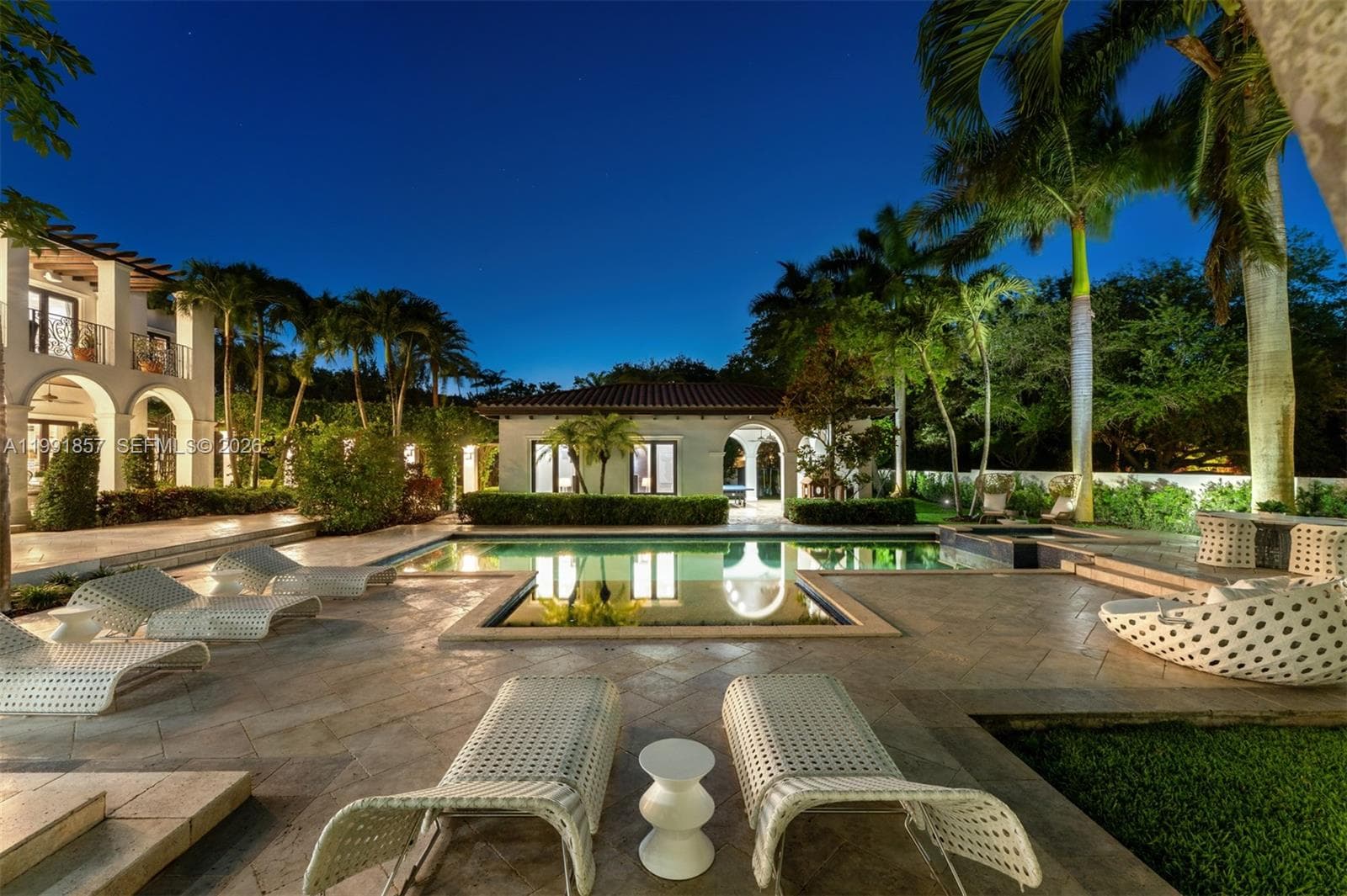 12575 Pine Needle Ln, Pinecrest FL 33156 — 49