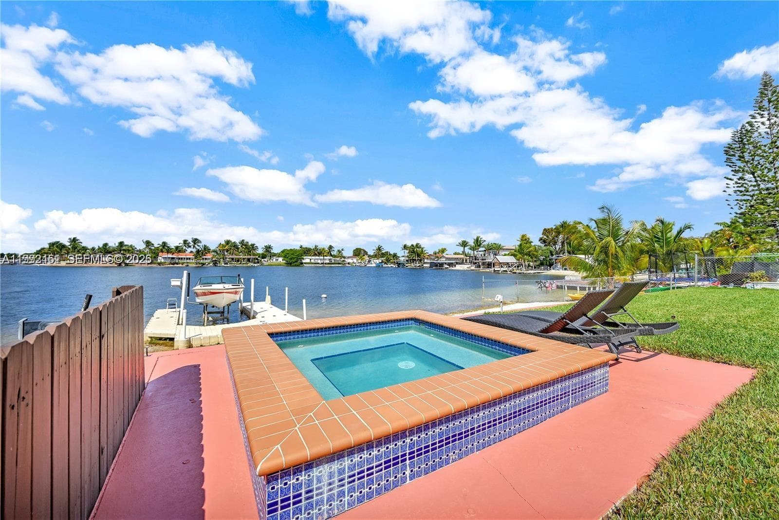 18400 NW 78th Ave, Hialeah FL 33015 — 6