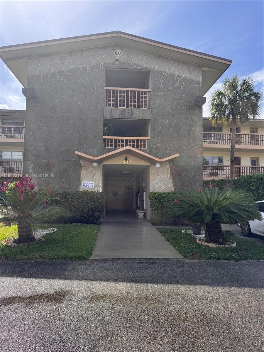 17090 NE 14th Ave # 107, Miami FL 33162 — 1