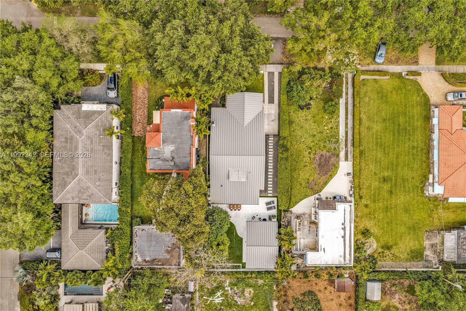 320 NE 88th St, El Portal FL 33138 — 74