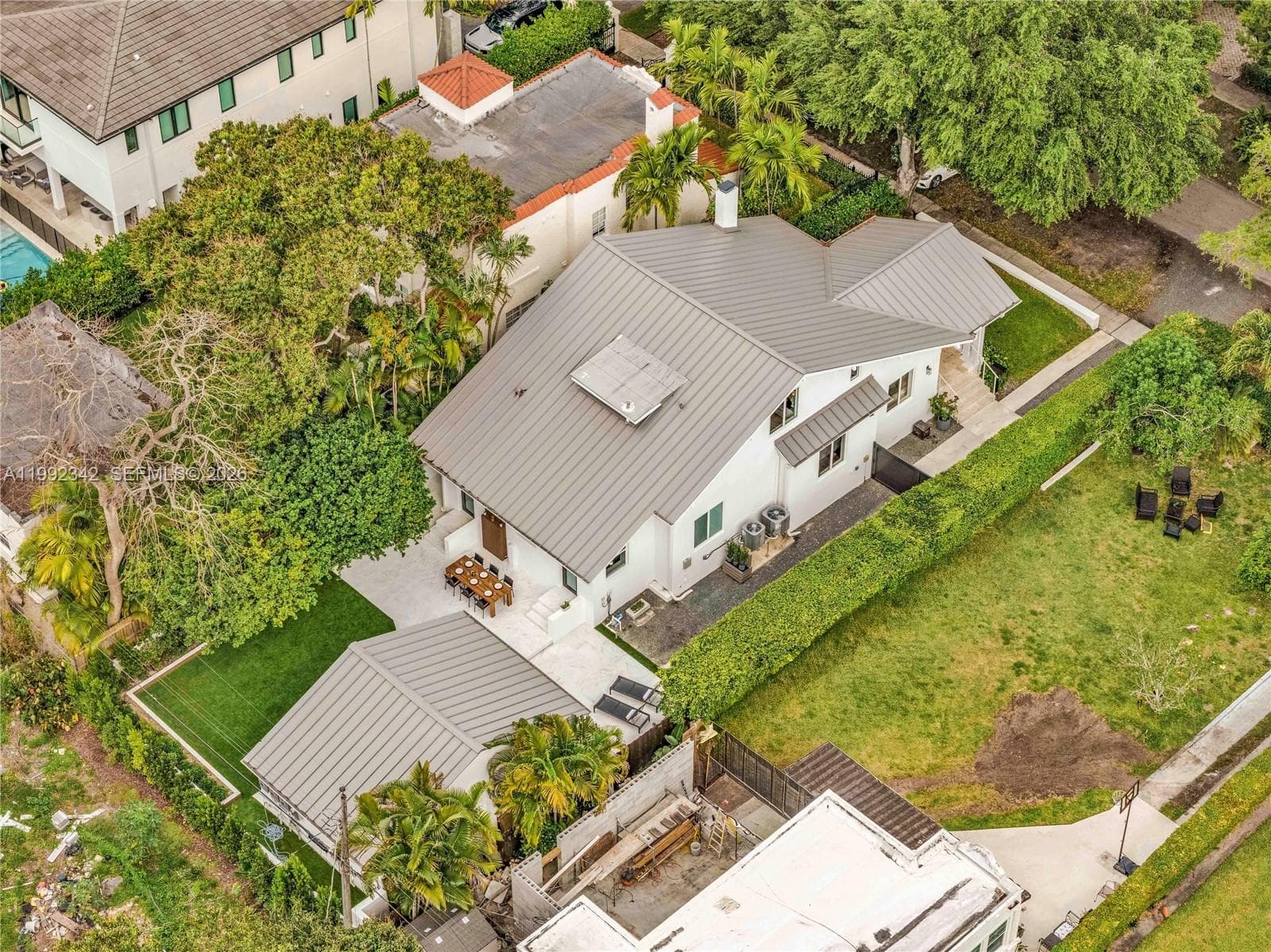 320 NE 88th St, El Portal FL 33138 — 78