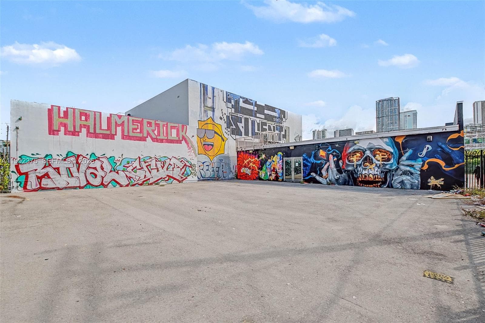 2500 N Miami Ave, Miami FL 33127 — 17