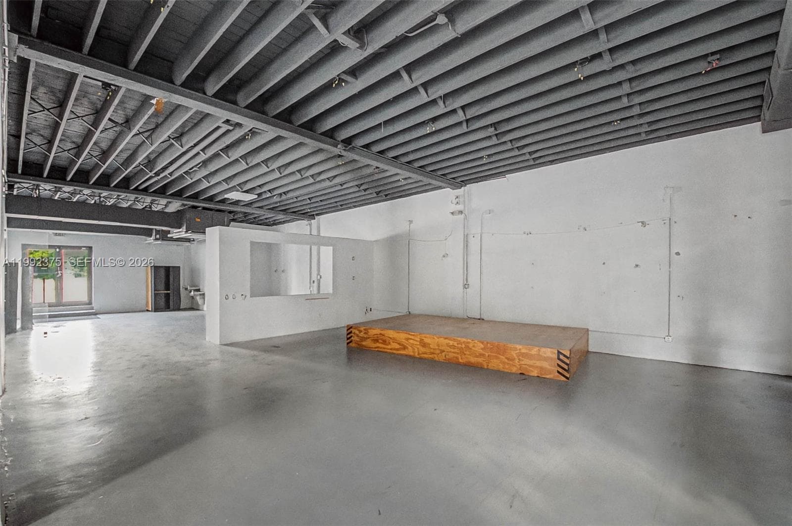 2500 N Miami Ave, Miami FL 33127 — 32